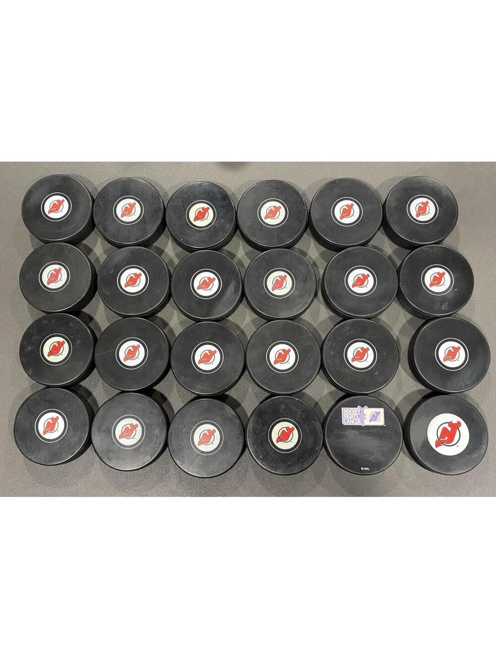 New Jersey Devils Lot Of 24 Pucks For Autographs NJ NHL